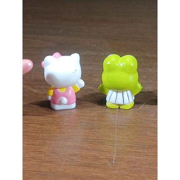 HELLO KITTY Figure Lot Of 5 - Picture 8 of 11